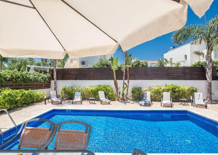 Villa Dafnis Chrysos - Modern 3 Bedroom Protaras Villa with Pool - Close to Fig Tree Bay Beach