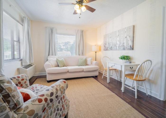 The Flats on Florida St - Super Comfy 2-Bedroom Apartments