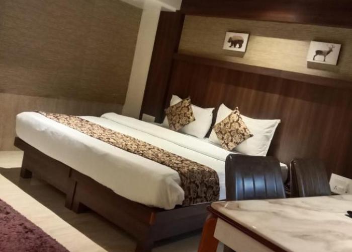 Hotel Laxvas- The Business Hotel