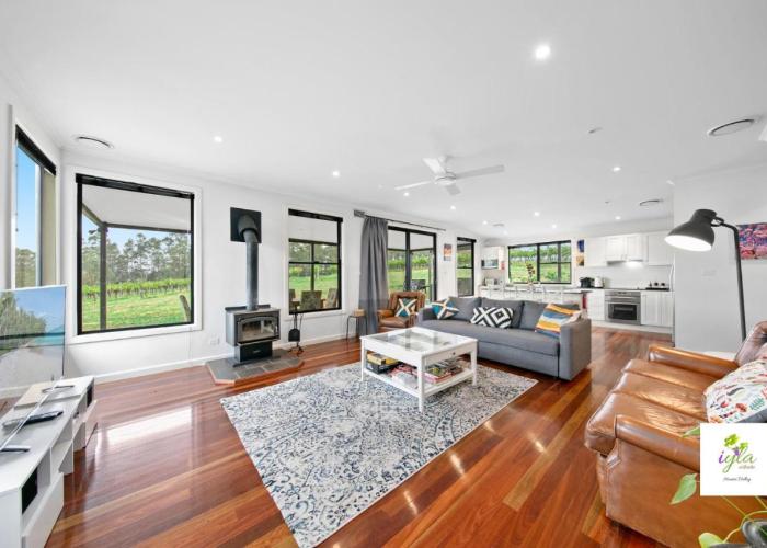iyla Estate