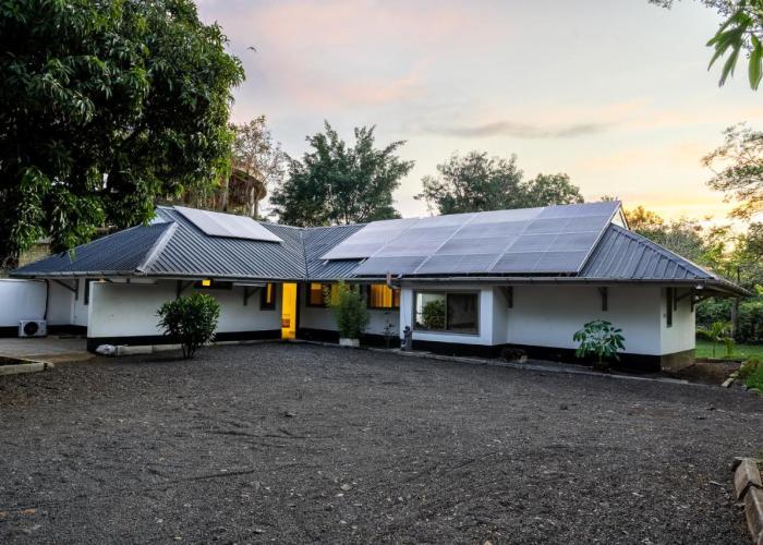 Harrys Guest house Wing A Kisumu Milimani