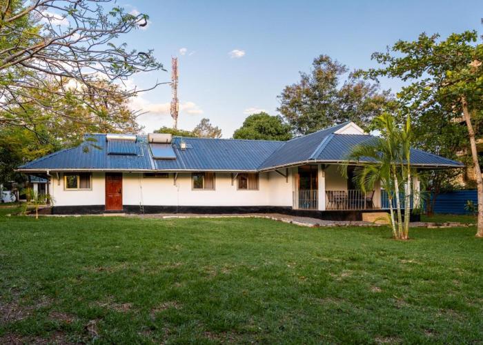 Harrys Guest house Wing A Kisumu Milimani