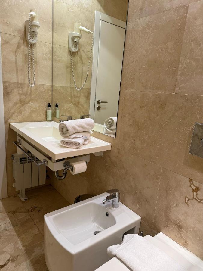 фото Hotel Kanyon
