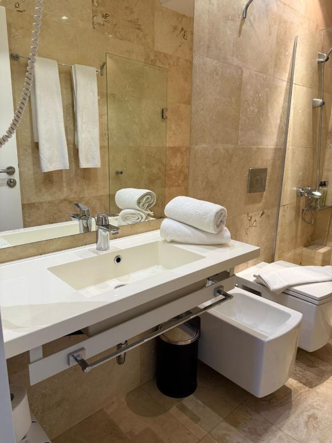 фото Hotel Kanyon