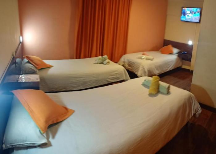 Isabela Hotel