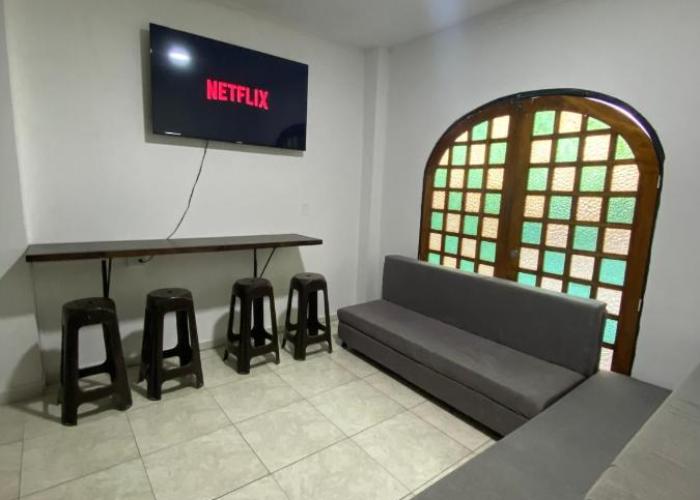 Mahalo Hostel