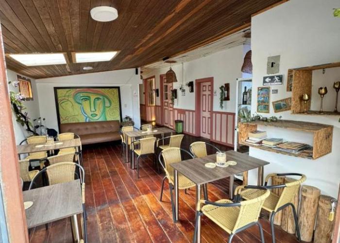 Mahalo Hostel