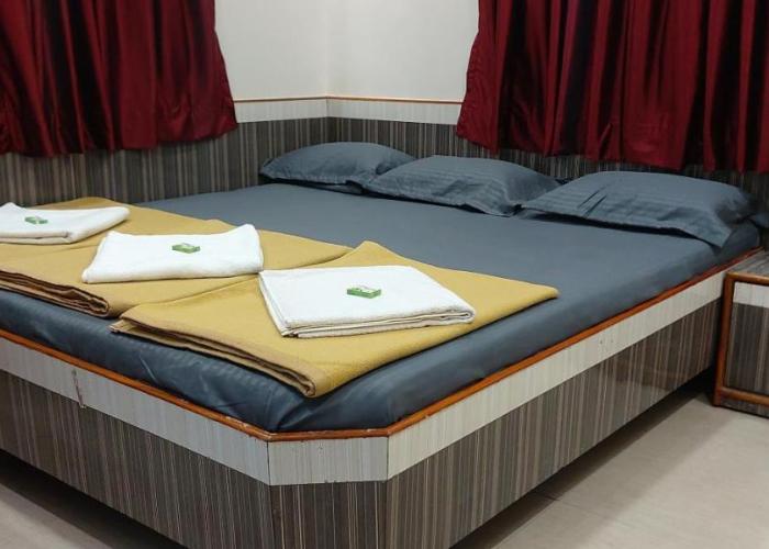 Sai Raghunandan Guest House