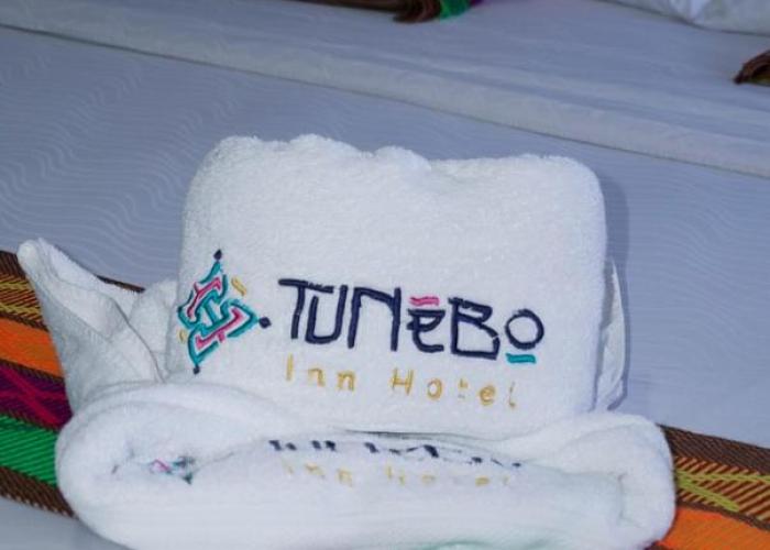 Hotel Tunebo Inn