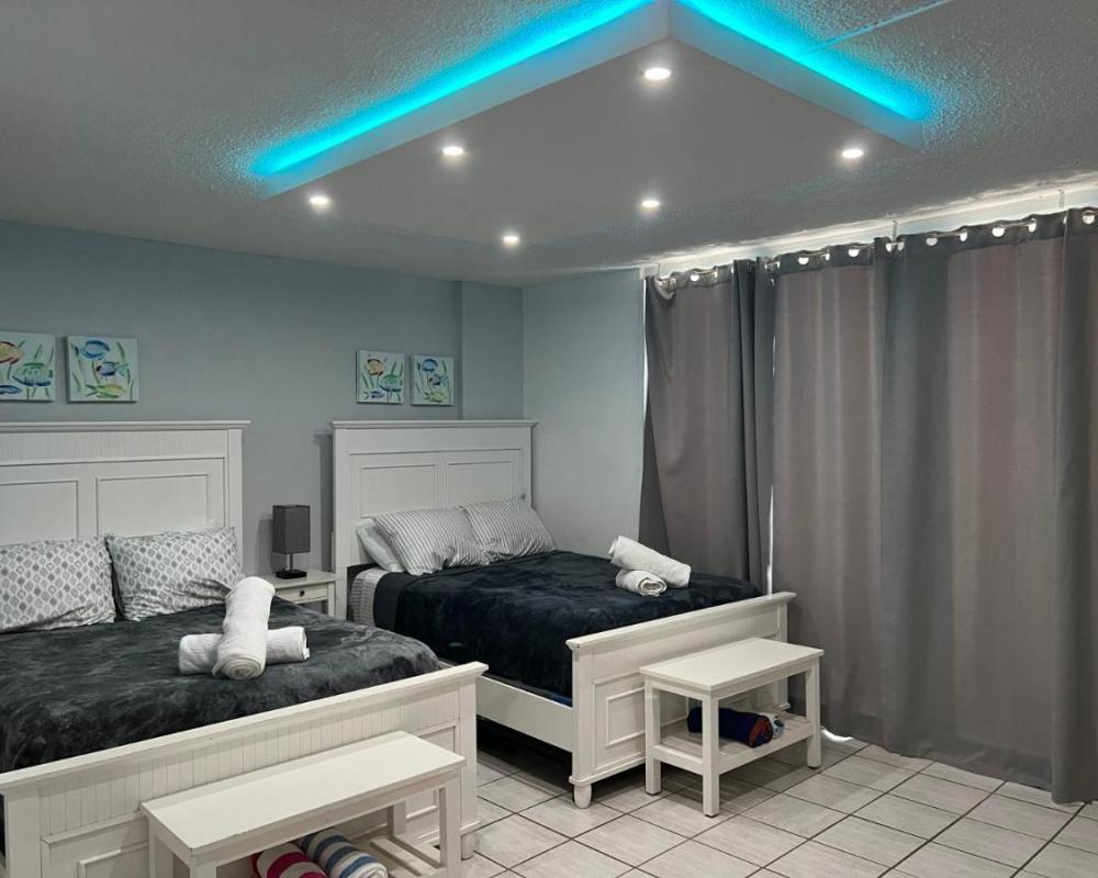 Isla Verde Puerto Rico, Two Full Beds