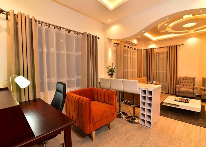 ENTEBBE STAY