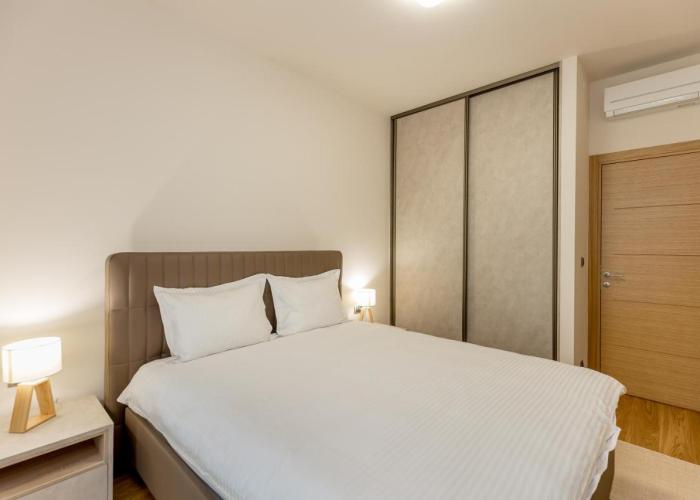 Athos Square Apartments