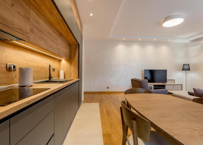 Athos Square Apartments