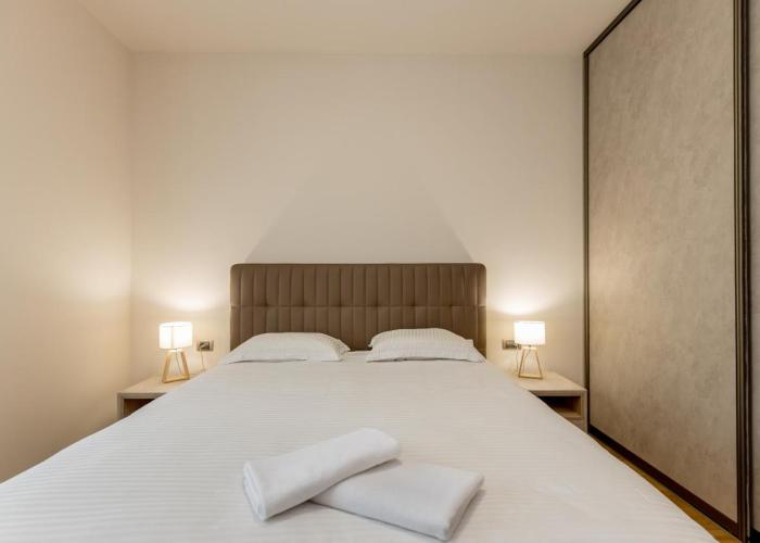 Athos Square Apartments