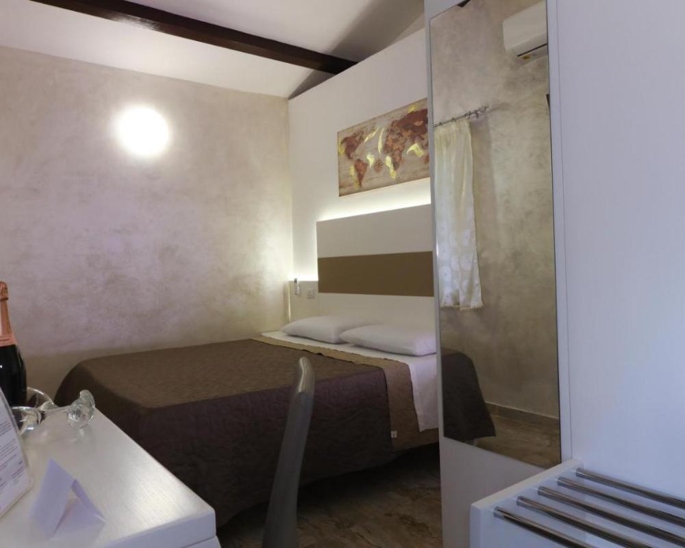 фото Afrodite Accomodation