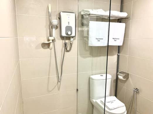KLUANG RIVERVIEW HOTEL