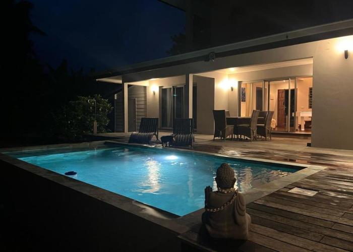 Moorea Temae Villa walking dist beach and golf