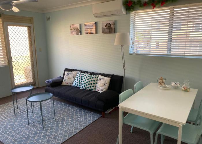 Digby's Place - waterfront apartment