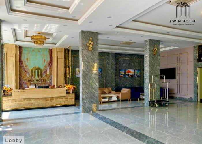 Twin Hotel