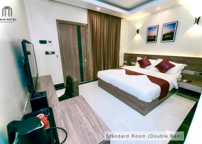 Twin Hotel