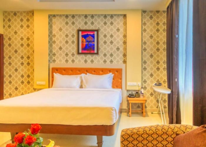 HOTEL ROYAL GRANDE