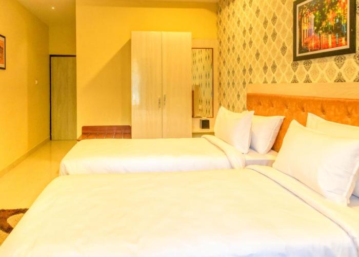HOTEL ROYAL GRANDE