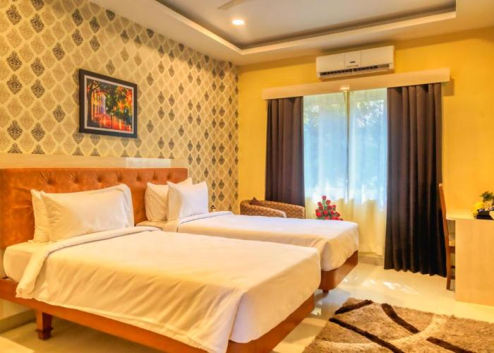 HOTEL ROYAL GRANDE