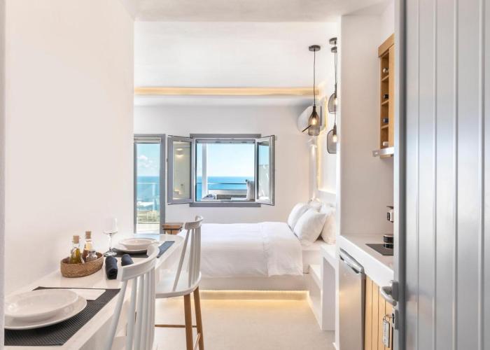 La Estrella 4 Suites with Sea View & 4 Prive Hot Tub
