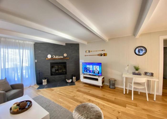 Mountain view fully renovated 6-8 people condo