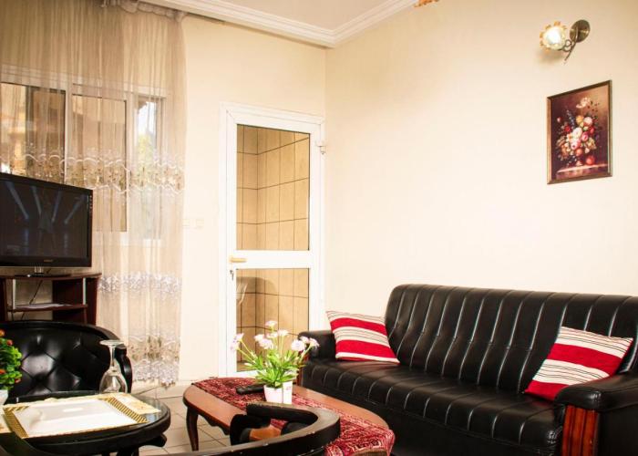 Clos D'Anthony Residence Bonanjo