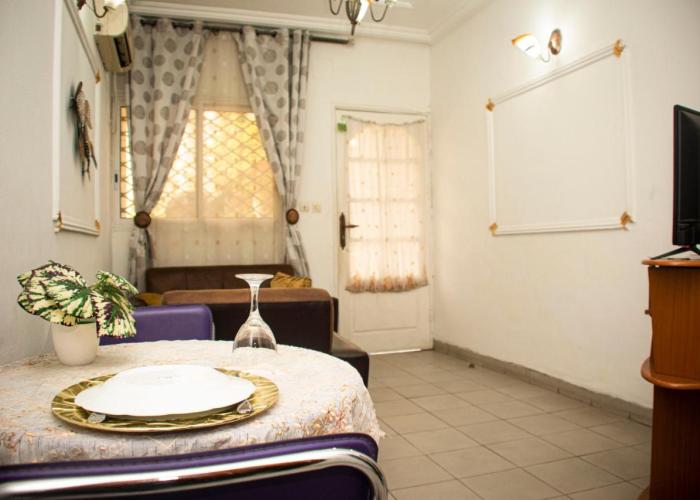 Clos D'Anthony Residence Bonanjo
