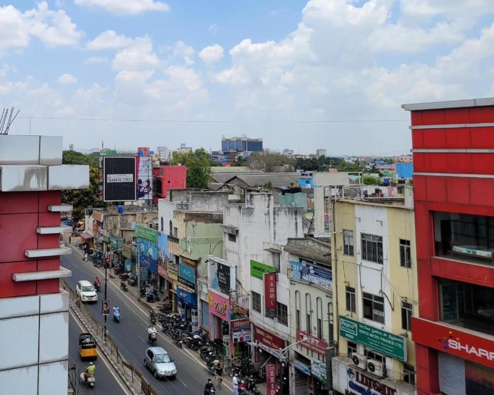 фото M Square