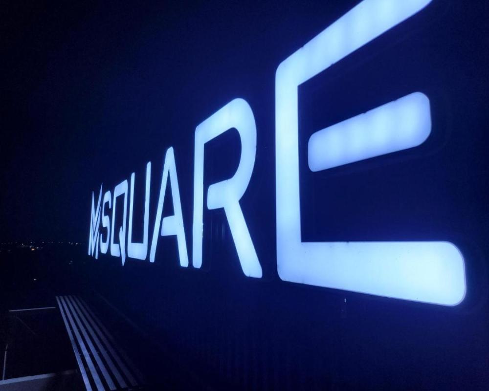 фото M Square