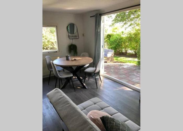 Vakantiehuis de Schelp op rustig park