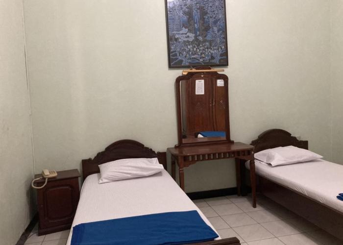 Hotel Garuda near Alun Alun Banjarnegara