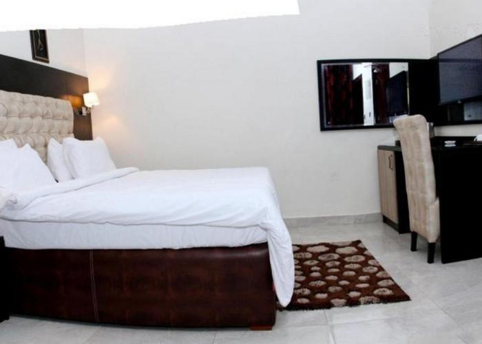 Room in Lodge - La Diva Hotels Events Centre
