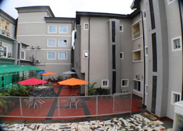 Room in Lodge - All Seasons Hotel-apartment