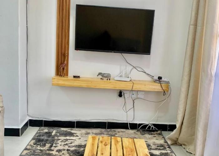 Rorot 1 bedroom Modern fully furnished space in Annex Eldoret with free wifi