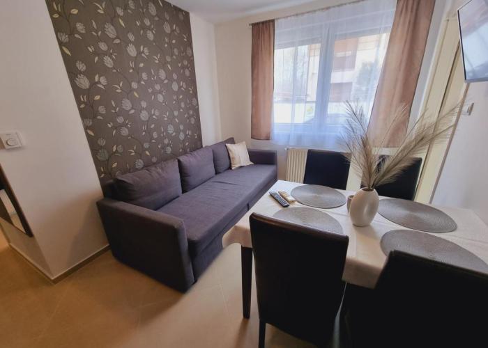 Andi Apartman