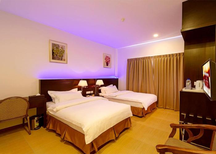 E Red Hotel Alma Cosmo