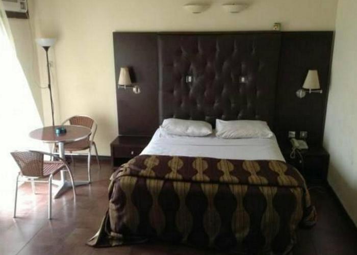 Room in Lodge - Nelrose Hotel, Asaba