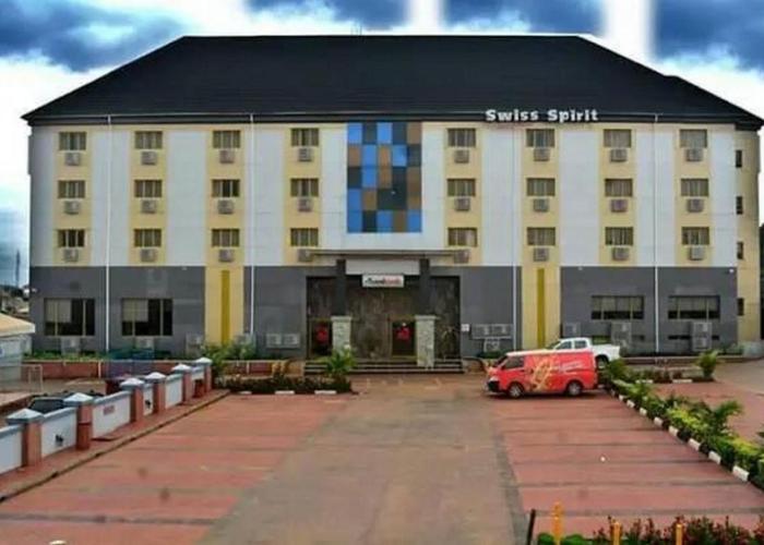 Room in Lodge - Sweet Spirit Hotels Suites Mardezok