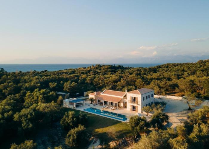 Eclectic and secluded estate, Villa Aegis
