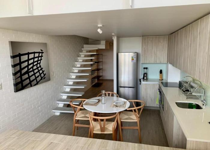 Estupendo Loft Jardín Estacionamiento Piscina 4PAX Servicio HOM