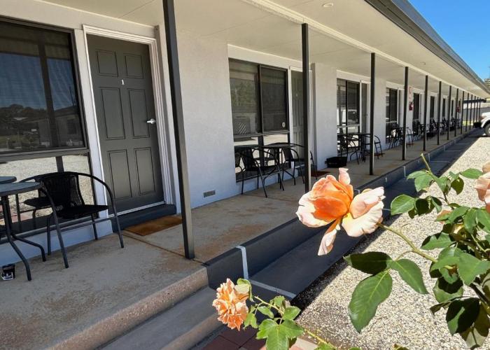 Motel Woongarra