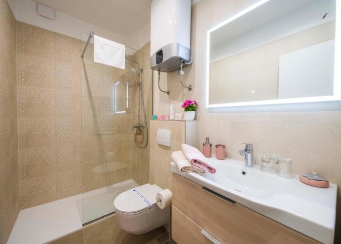 Amaris luxury apartments
