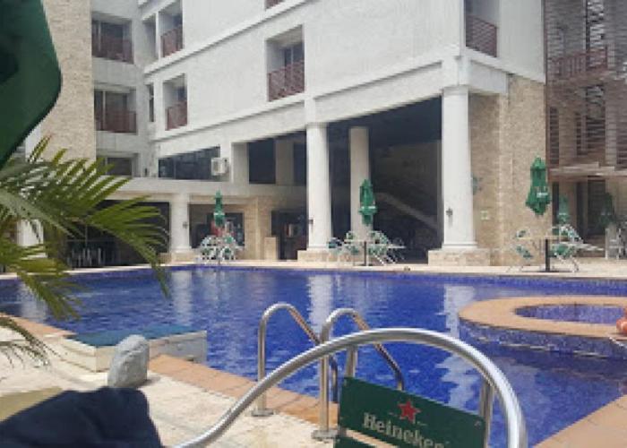 Room in Lodge - Full Moon Hotel 2bd Apartment
