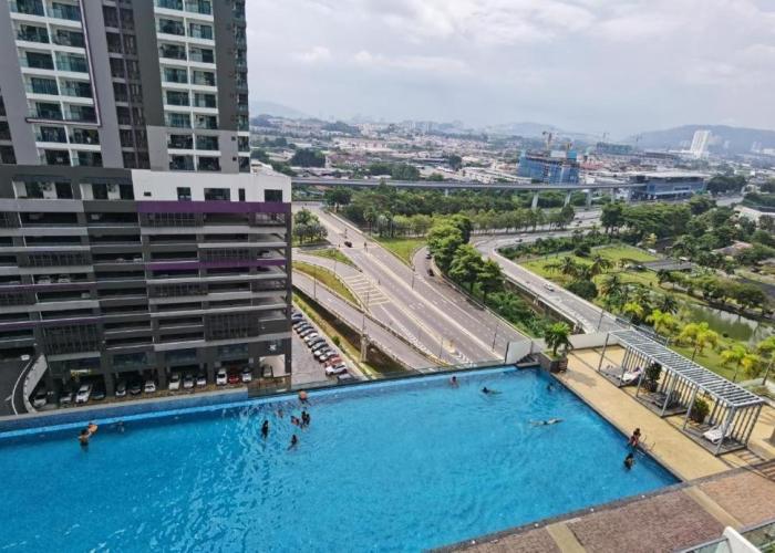 Landmark Residence 2 Service Apartment 5min to MRT 20min to KL