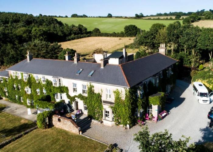 Glendine House