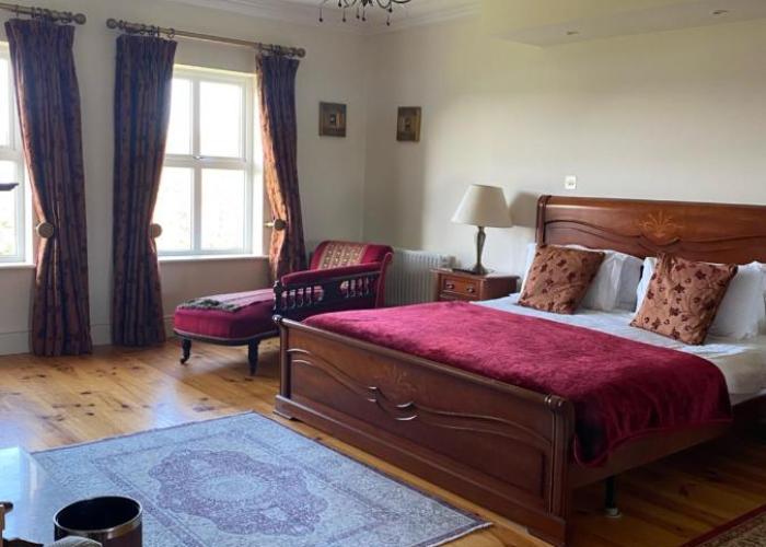 Glendine House